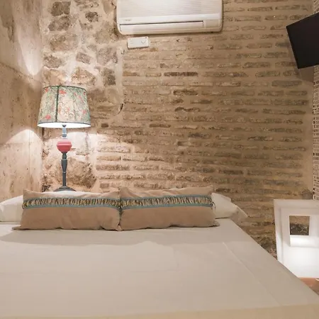 Apartment La Hospederia De Templarios De - Aloha Toledo